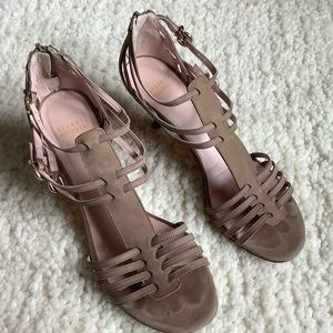 STUART WEITZMAN strappy heel